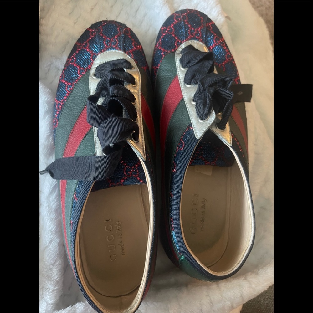 Authentic men Gucci sneakers